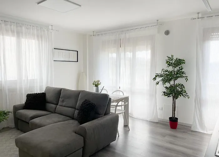 Orizzonte Διαμέρισμα Βιαρέτζιο